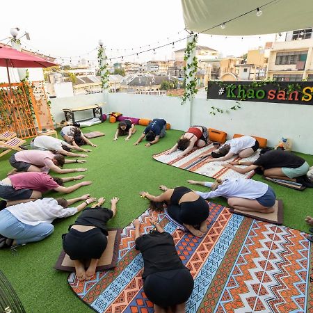 Khao San Social Capsule Hostel Бангкок Экстерьер фото
