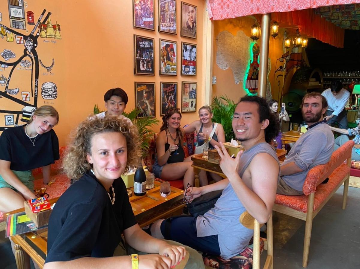 Khao San Social Capsule Hostel Бангкок Экстерьер фото